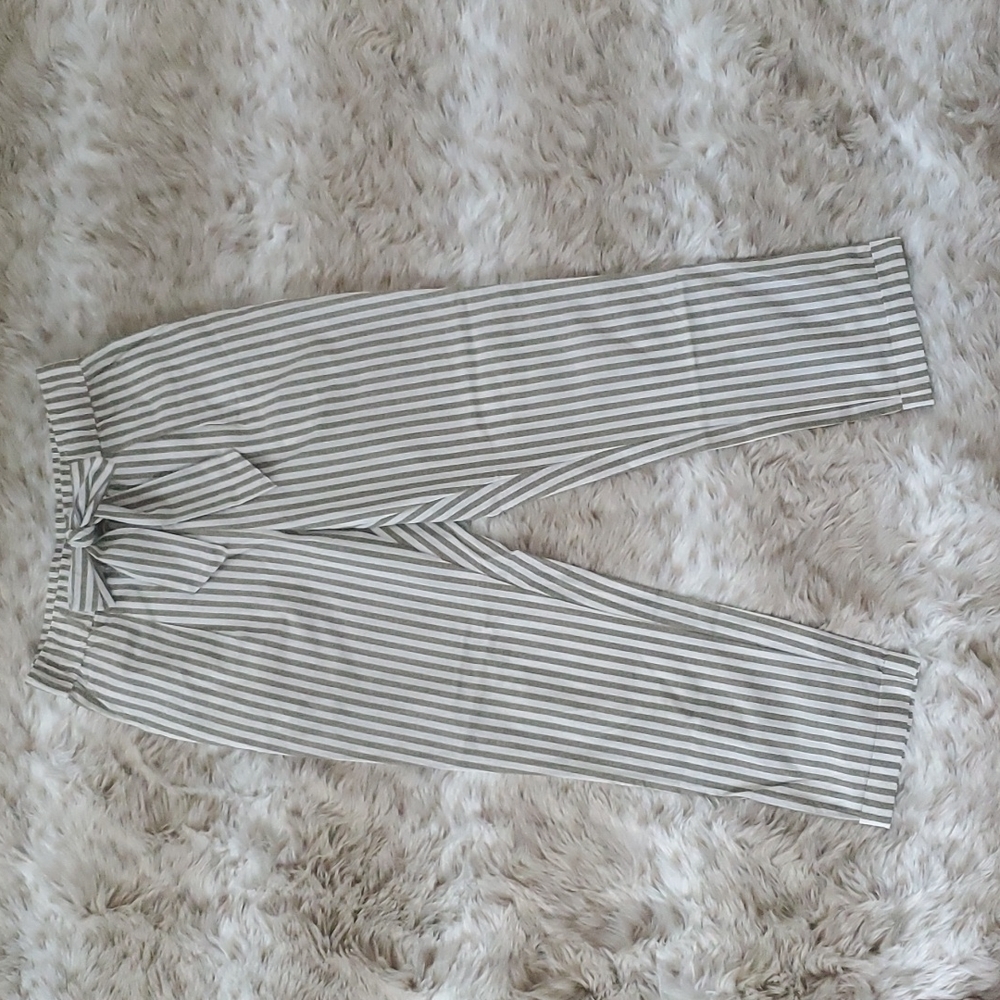 NWOT striped Zara pants - size small